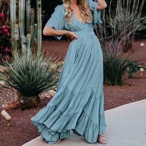 VICI Large Seafoam Pocketed Tiered Maxi Dress